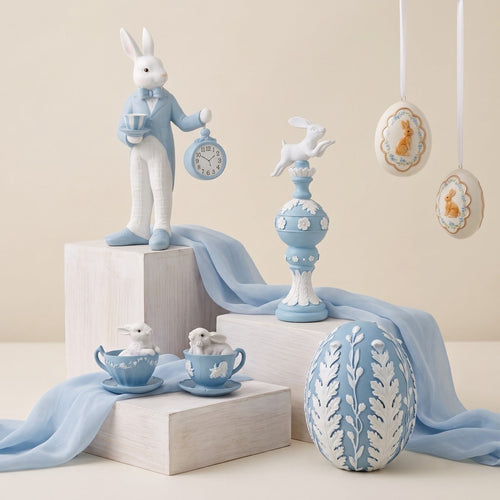 Blue & Bloom